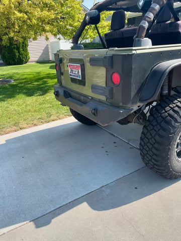 Perno JK/JKU en el parachoques trasero