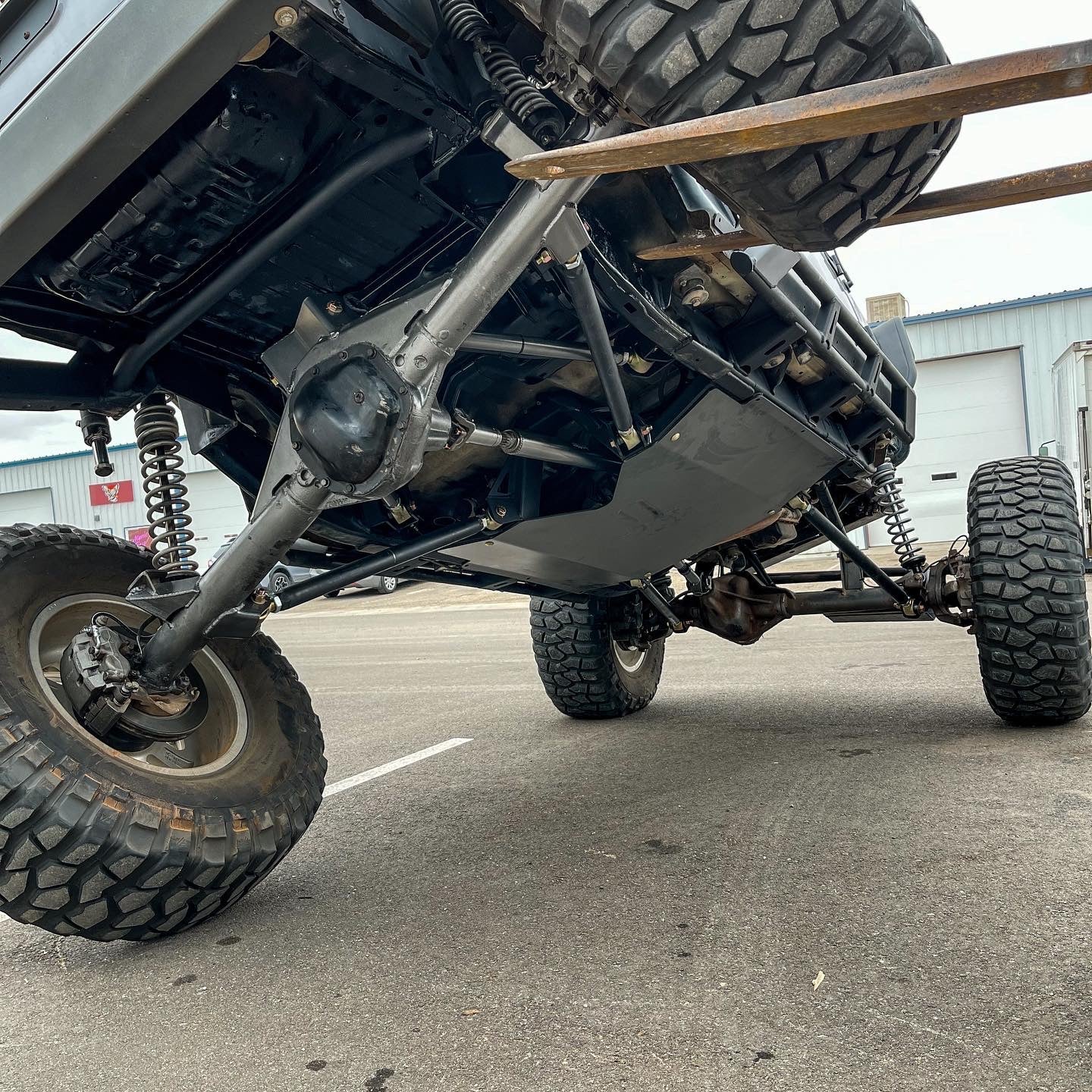 Triangular Rear Link Plans JKU 4 door double triangulated rear, 3 link front kit - Hepta MFG